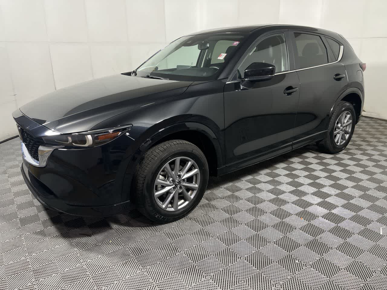 2025 Mazda CX-5 2.5 S Preferred photo 4