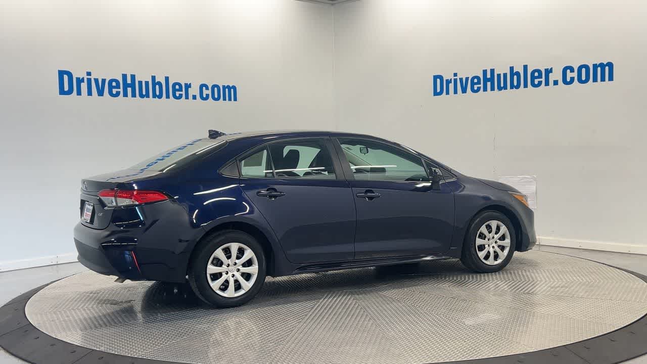 2024 Toyota Corolla LE photo 3