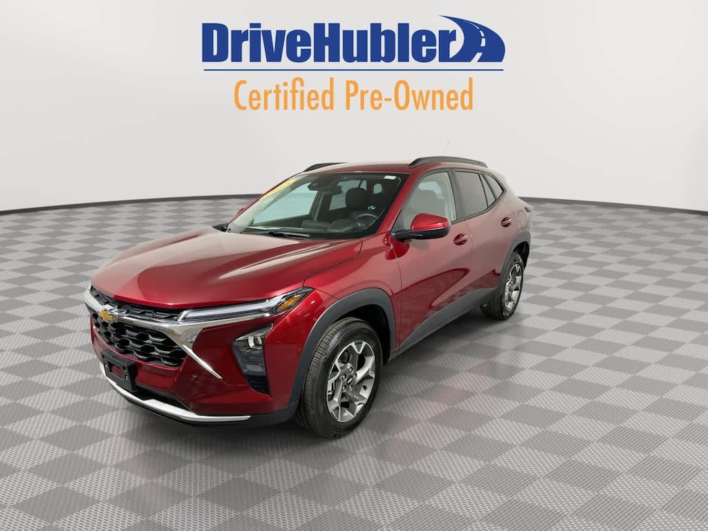 Used 2025 Chevrolet Trax LT SUV