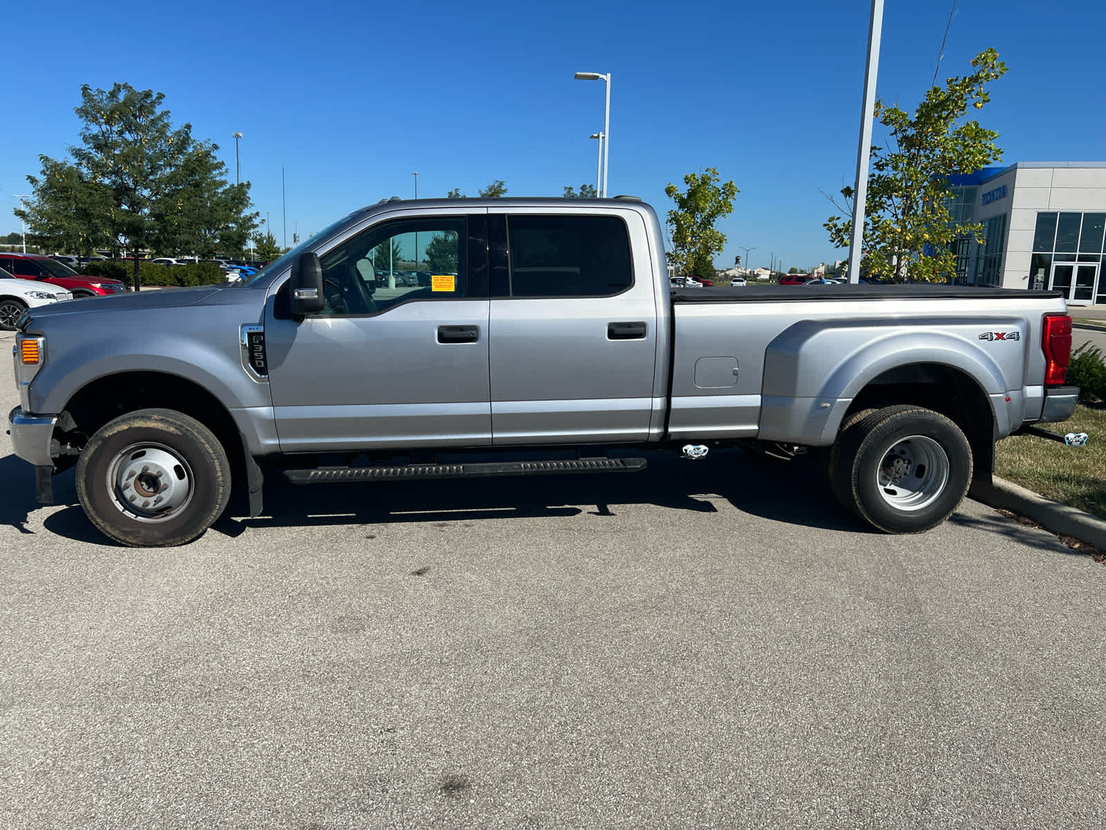 2020 Ford F-350 XLT photo 4