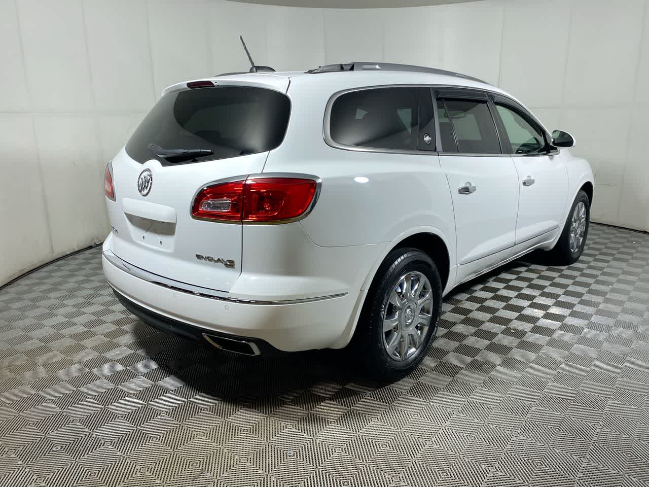 2017 Buick Enclave Premium photo 2