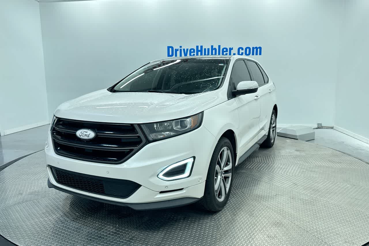 2015 Ford Edge Sport photo 3