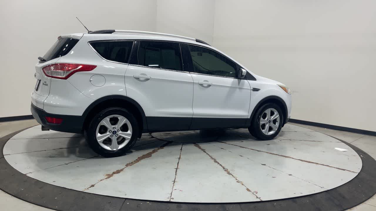 2013 Ford Escape SE photo 2