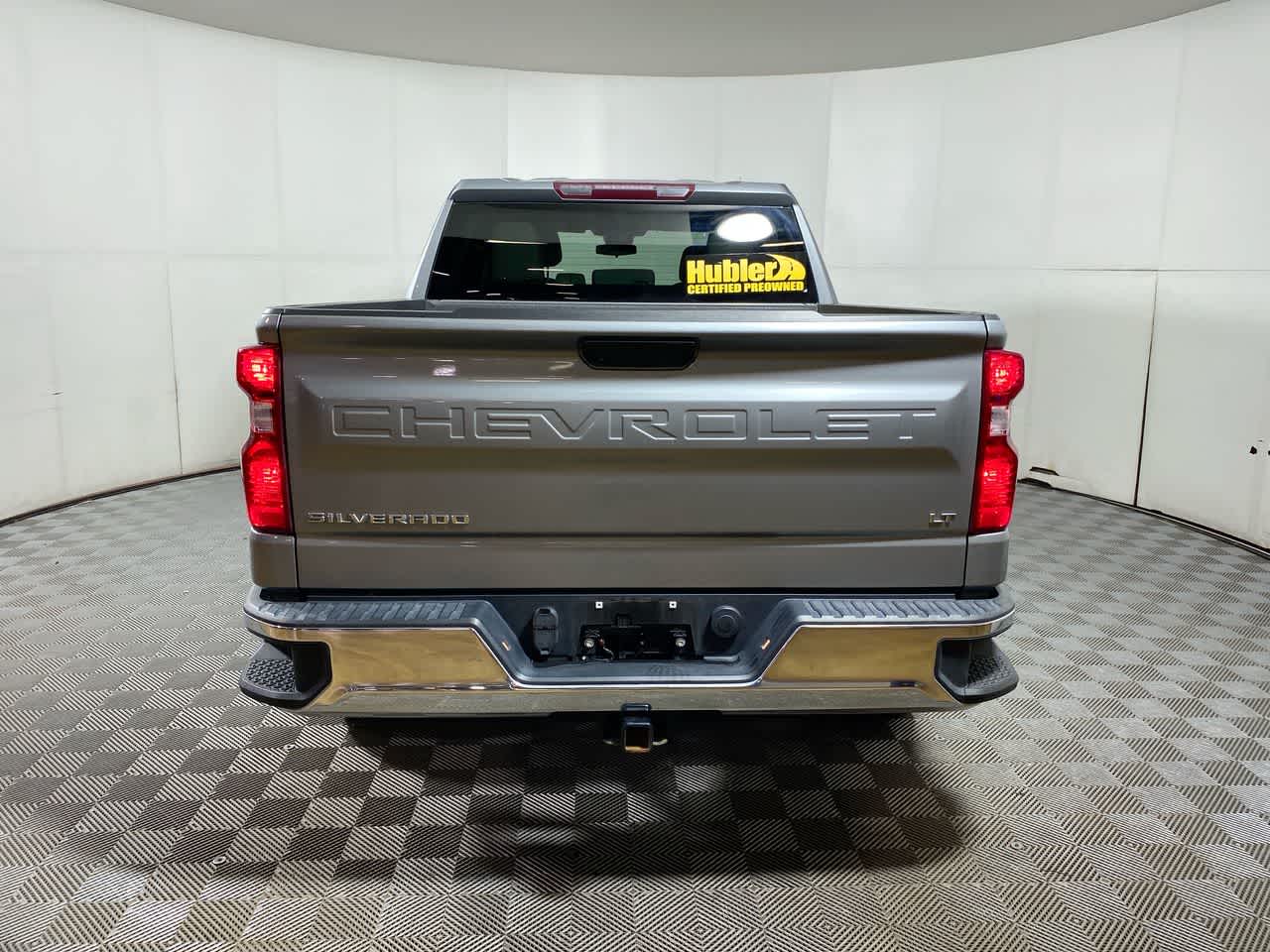 2023 Chevrolet Silverado 1500 LT photo 3