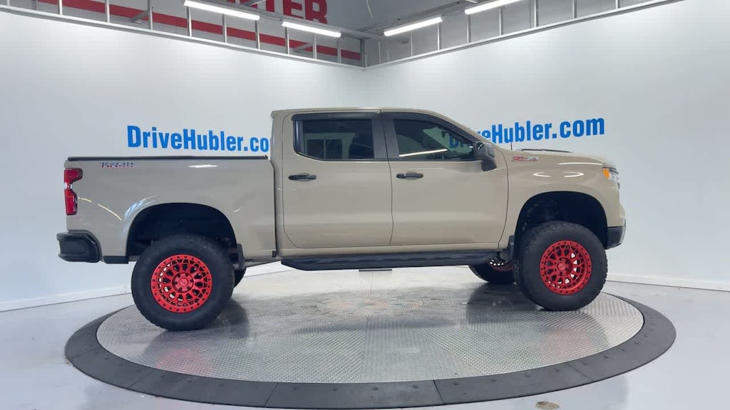 Used 2022 Chevrolet Silverado 1500 LT Trail Boss 4WD Crew Cab 147 Truck Crew Cab