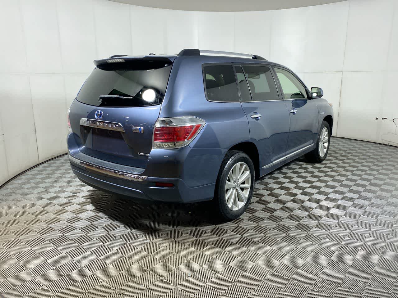 2013 Toyota Highlander Hybrid Limited photo 2