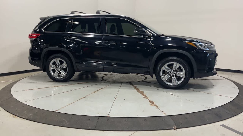 Used 2019 Toyota Highlander Limited SUV