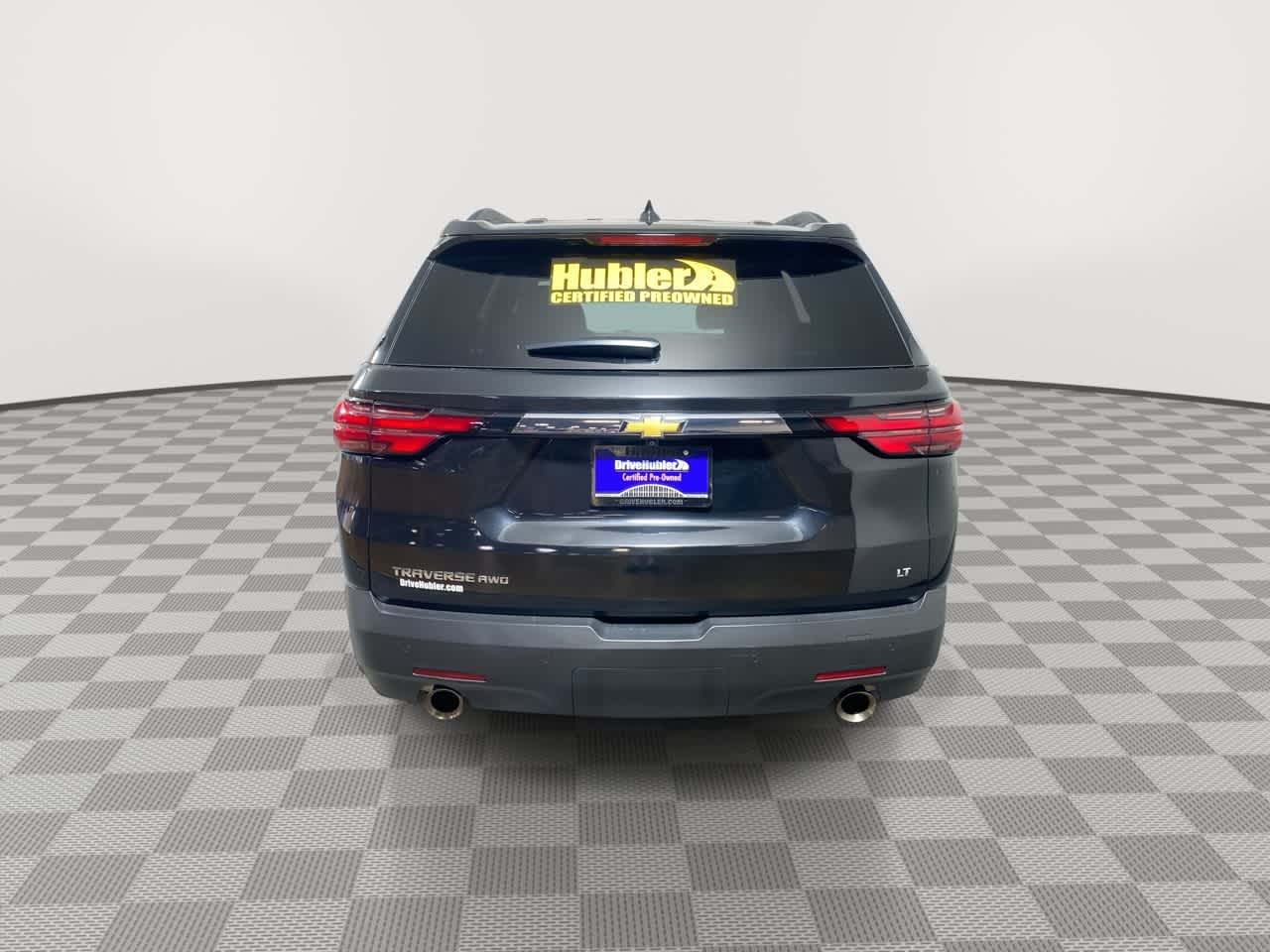 2022 Chevrolet Traverse Cloth photo 2