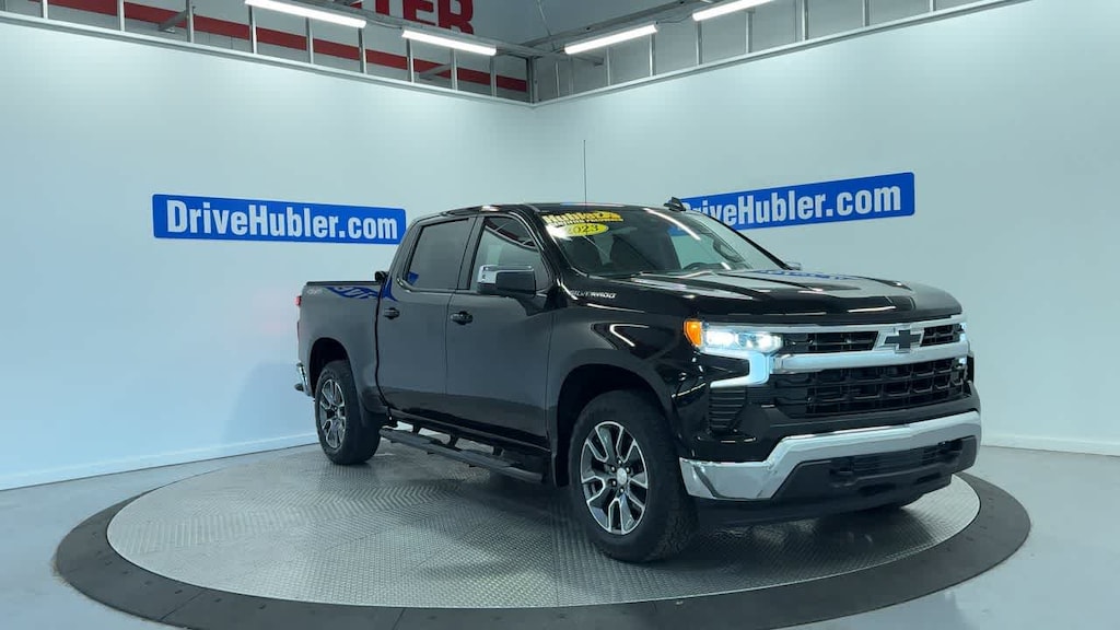 Used 2023 Chevrolet Silverado 1500 LT 4WD Crew Cab 147 Truck Crew Cab