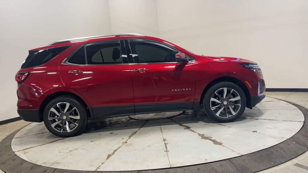 Used 2024 Chevrolet Equinox Premier SUV