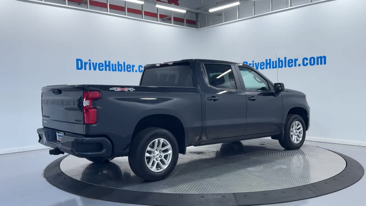 2023 Chevrolet Silverado 1500 RST photo 3