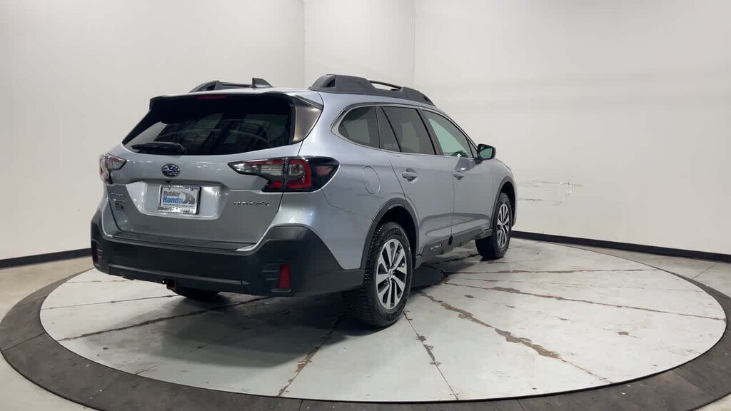 Used 2020 Subaru Outback Premium SUV