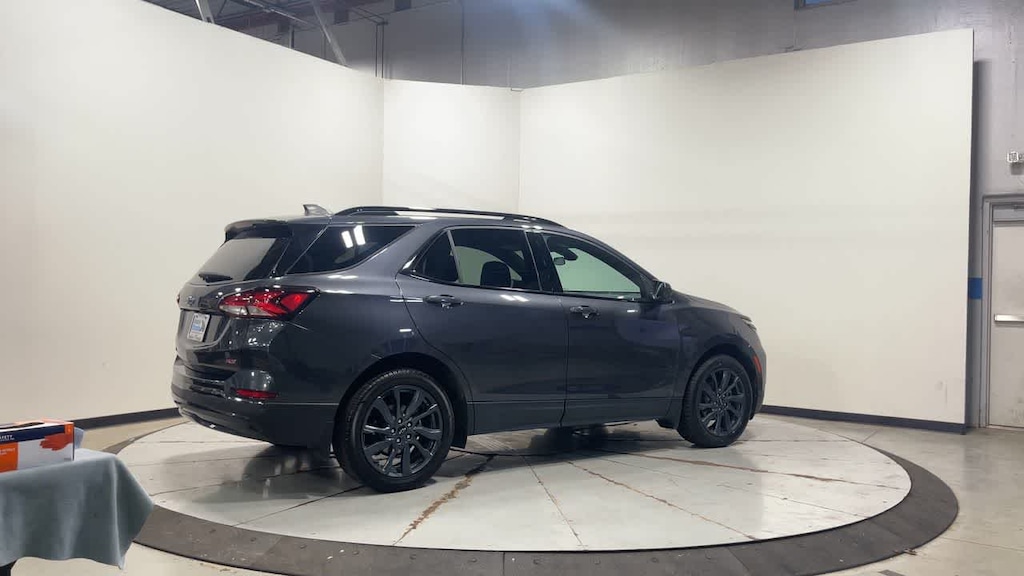 Used 2022 Chevrolet Equinox RS SUV