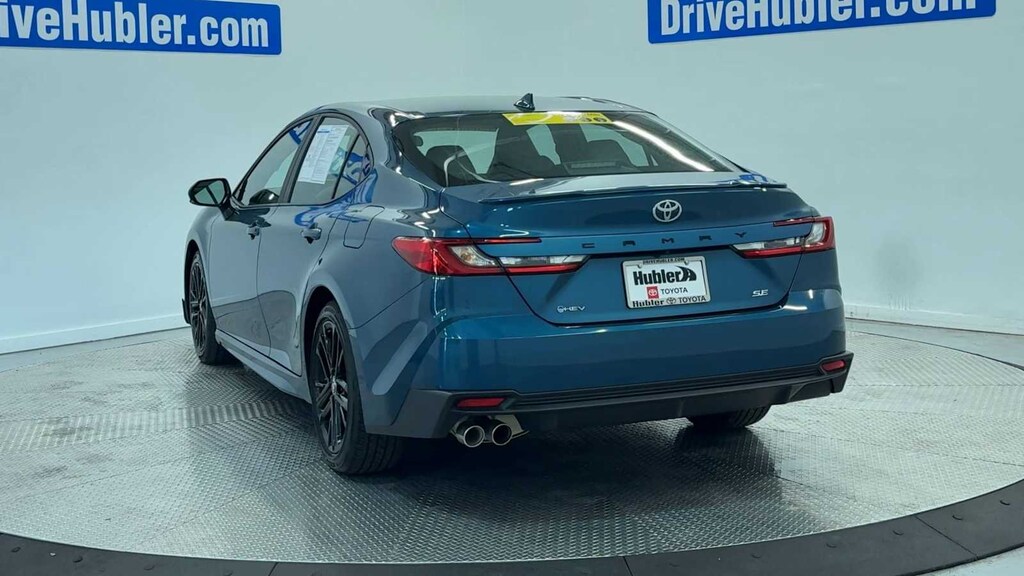 Used 2025 Toyota Camry SE Sedan