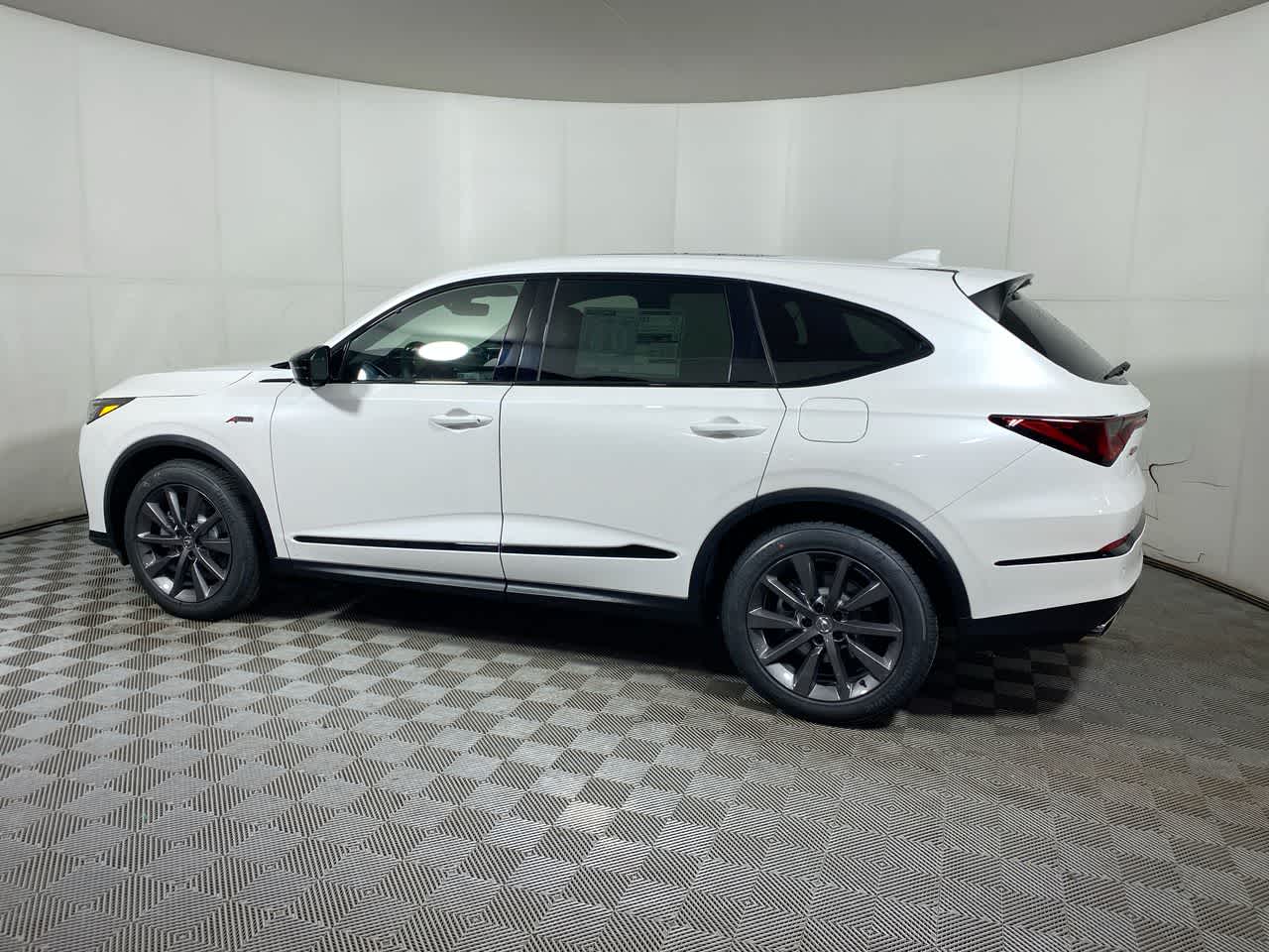 2026 Acura MDX SH-AWD A-Spec photo 2