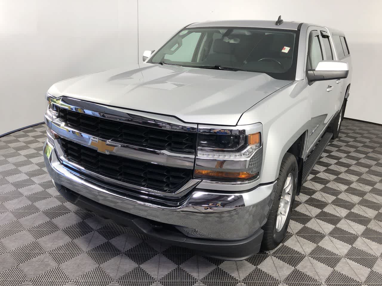 2019 Chevrolet Silverado 1500 LT photo 4