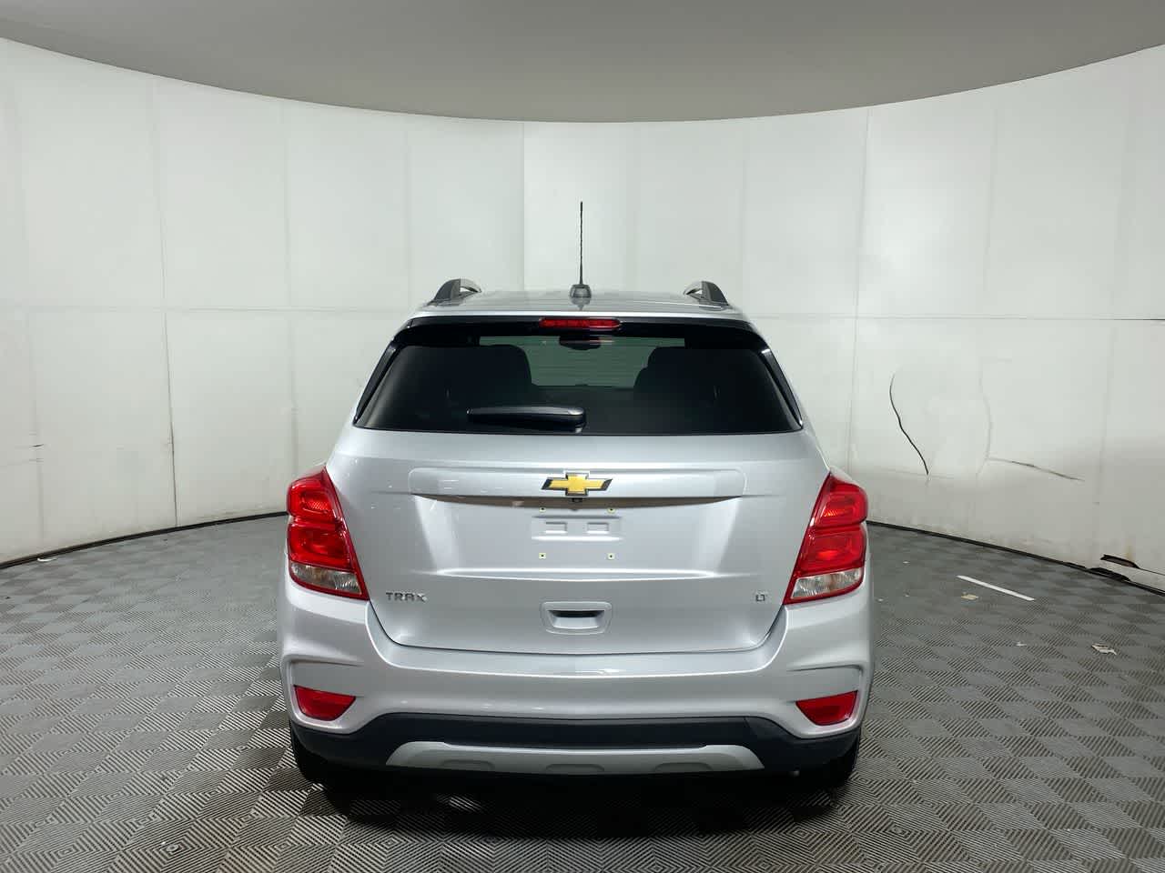 2020 Chevrolet Trax LT photo 3