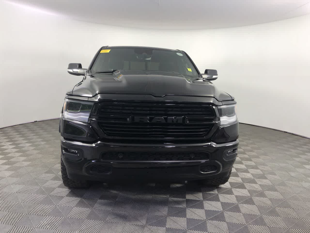 2022 Ram 1500 Laramie photo 2