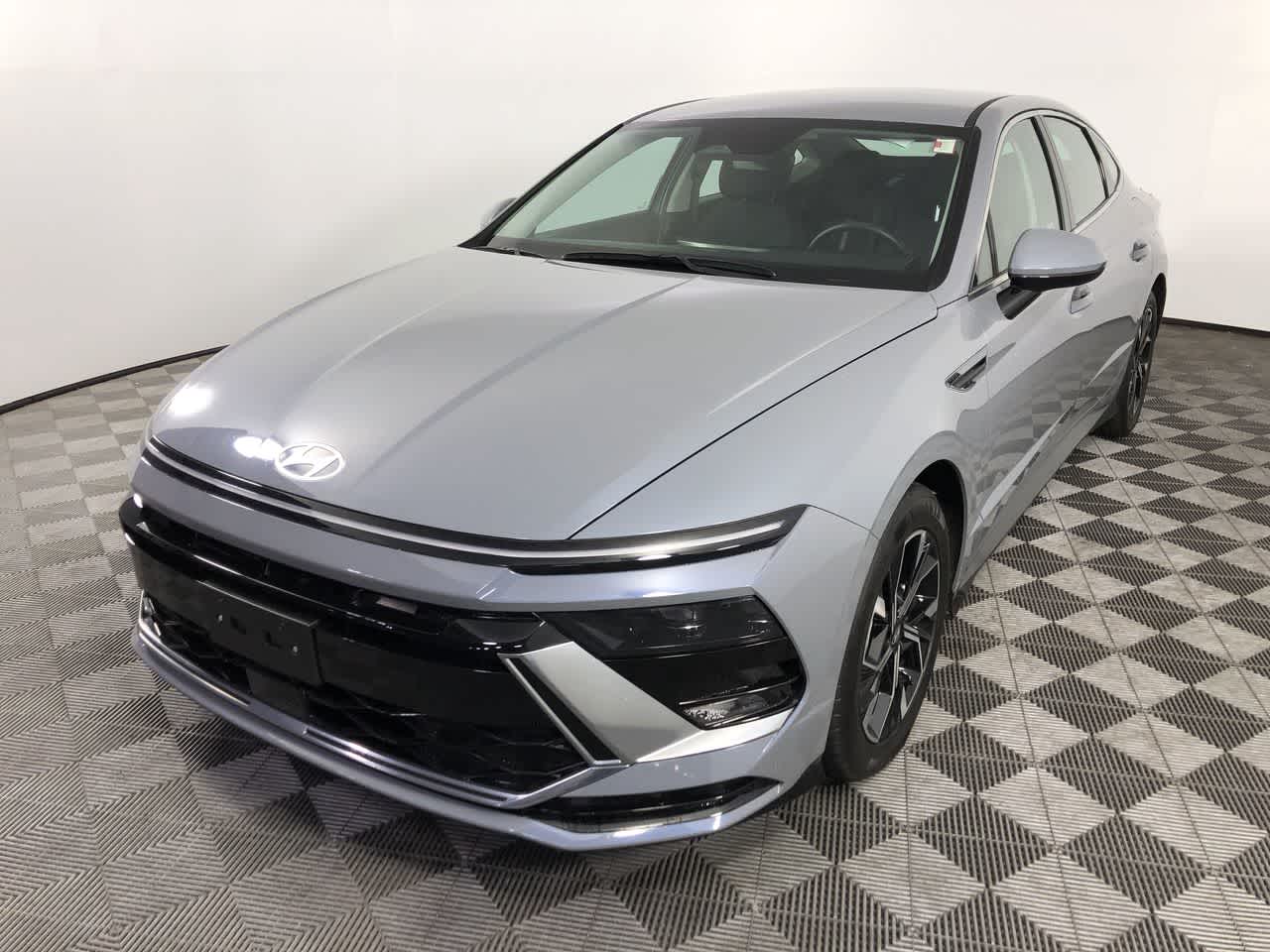 2025 Hyundai Sonata SEL photo 4