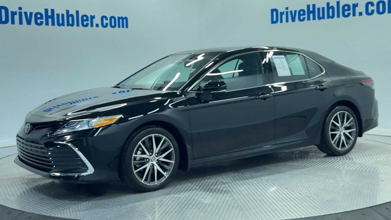 2023 Toyota Camry XLE photo 4