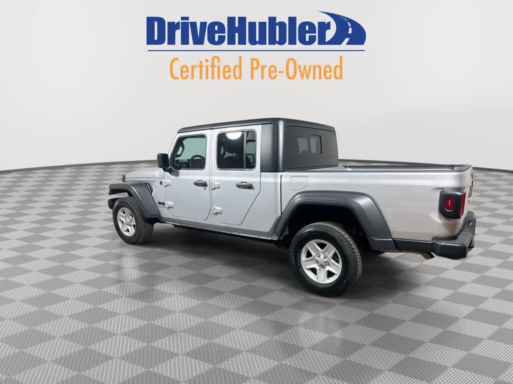 Used 2023 Jeep Gladiator Sport S 4x4 Truck Crew Cab