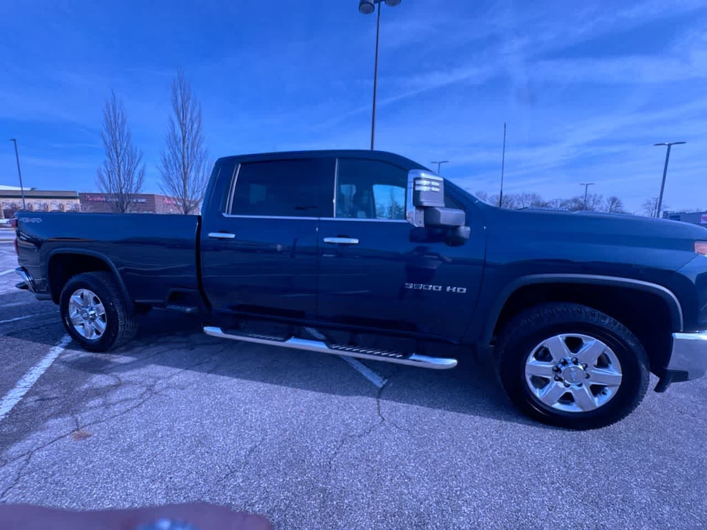 Used 2020 Chevrolet Silverado 3500HD LTZ 4WD Crew Cab 172 Truck Crew Cab
