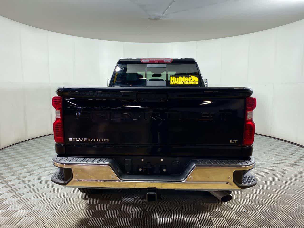 2025 Chevrolet Silverado 2500HD LT photo 2