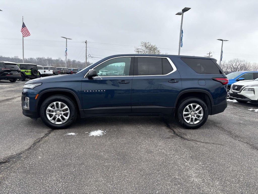 Certified 2023 Chevrolet Traverse LS SUV