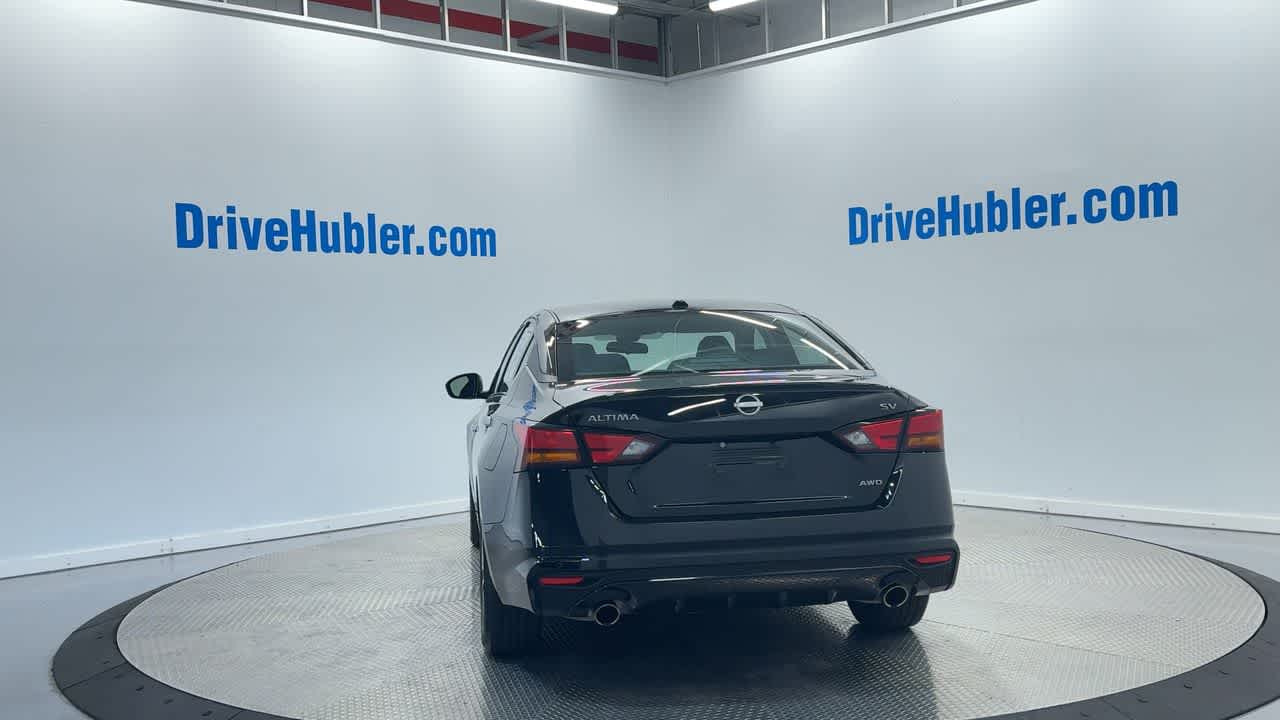 2023 Nissan Altima 2.5 SV photo 2