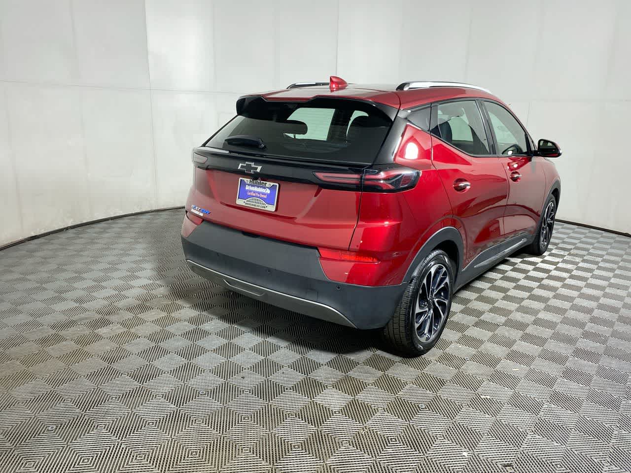 2023 Chevrolet Bolt EUV Premier photo 2