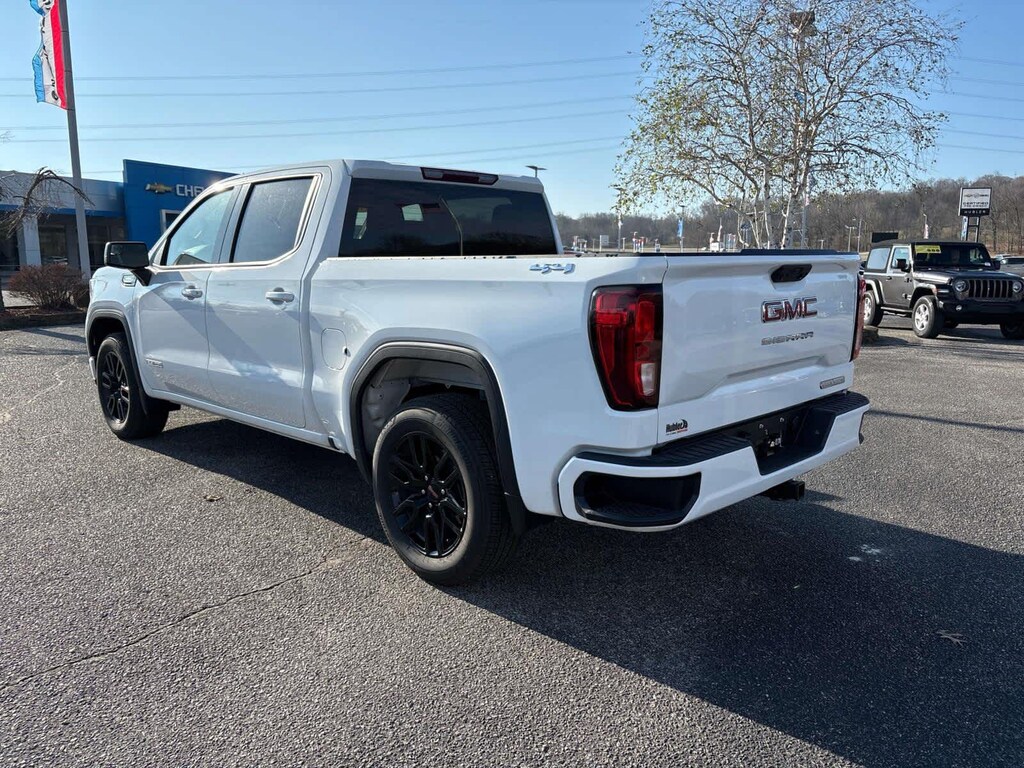 Used 2025 GMC Sierra 1500 Elevation 4WD Crew Cab 147 Truck Crew Cab