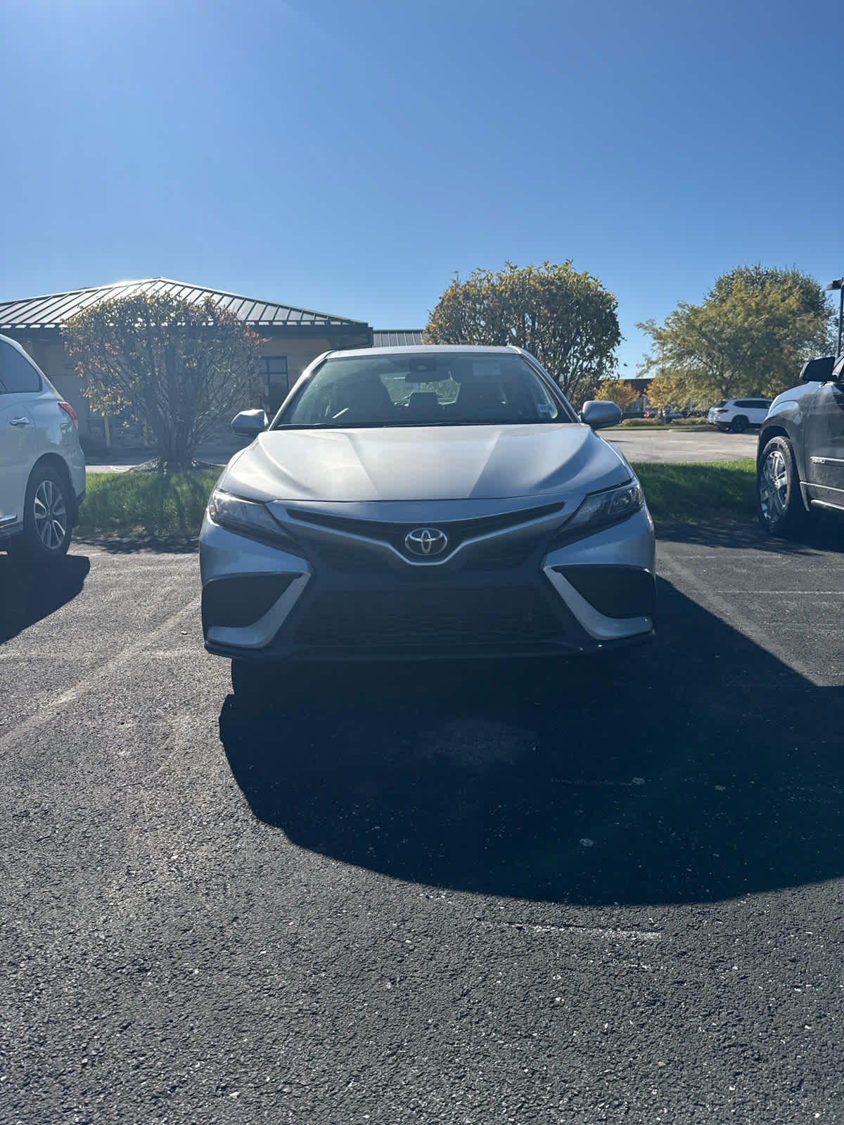 2024 Toyota Camry SE photo 2