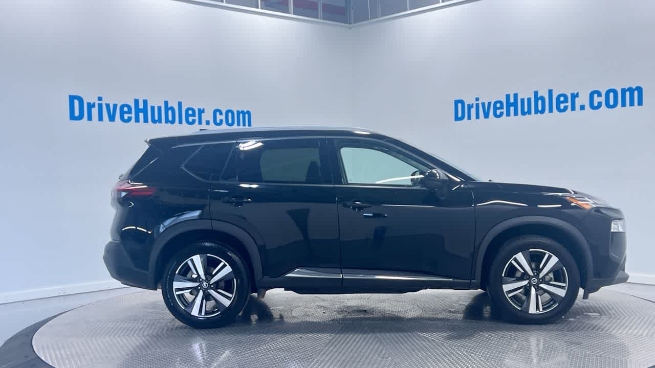 2021 Nissan Rogue SL photo 2