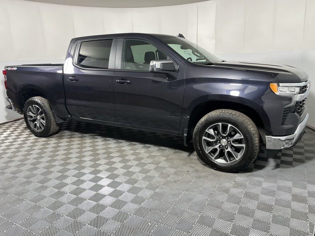 Used 2024 Chevrolet Silverado 1500 LT 4WD Crew Cab 147 Truck Crew Cab