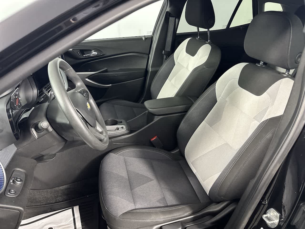 Used 2024 Chevrolet Trax LS SUV