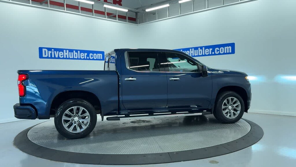 Used 2019 Chevrolet Silverado 1500 High Country 4WD Crew Cab 147 Truck Crew Cab