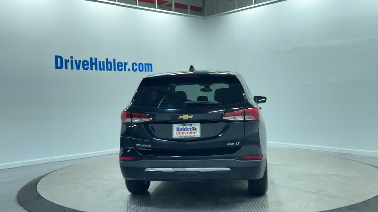2023 Chevrolet Equinox LT photo 2