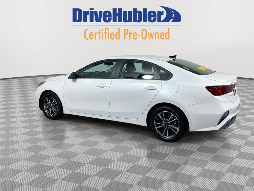 Used 2024 Kia Forte LXS Sedan