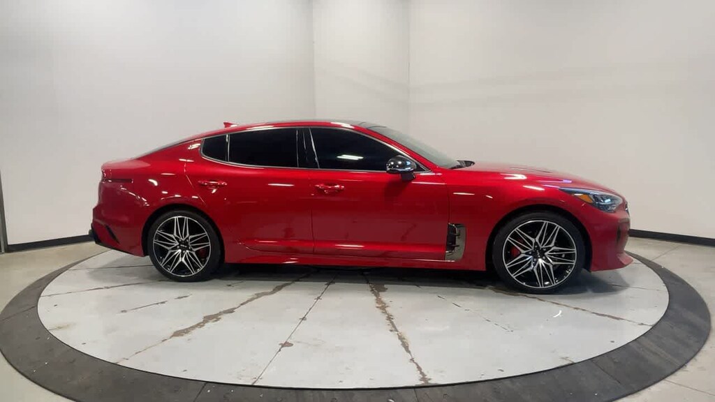 Used 2022 Kia Stinger GT1 Sedan