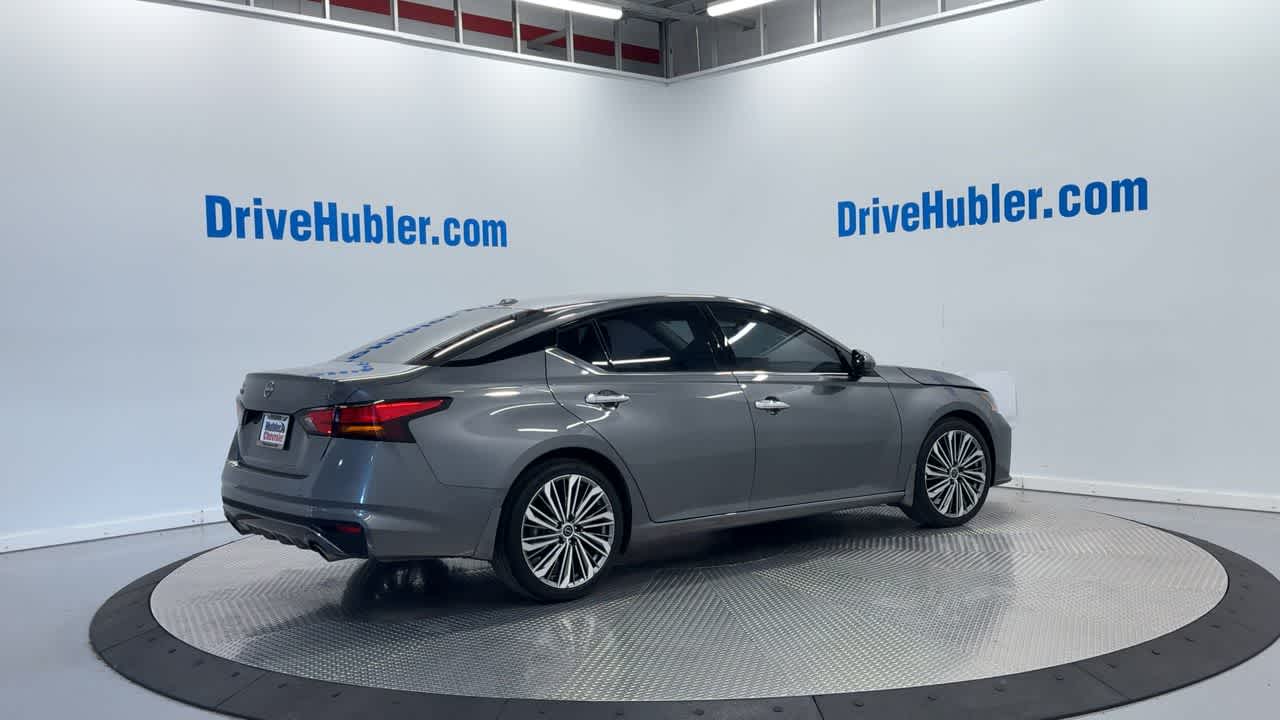 2024 Nissan Altima 2.5 SL photo 3