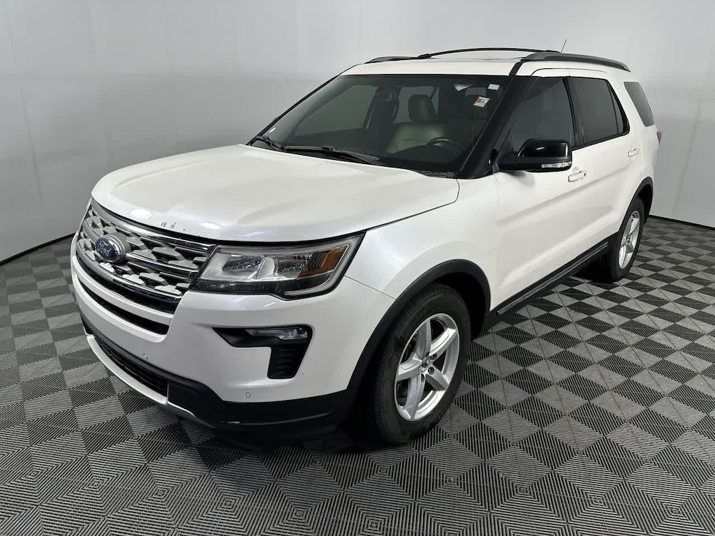 Used 2018 Ford Explorer XLT SUV