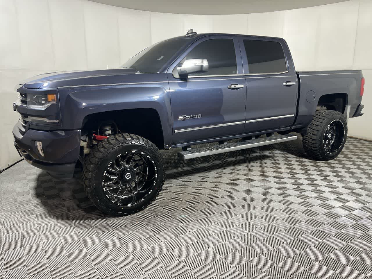 2018 Chevrolet Silverado 1500 LTZ photo 4