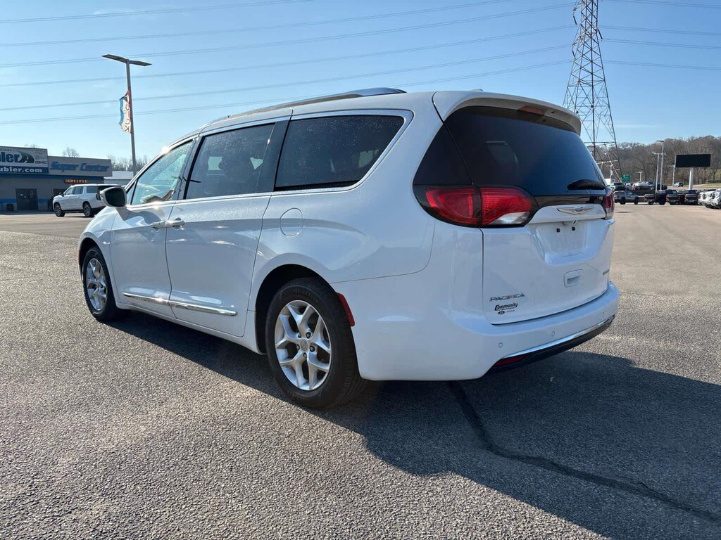 Used 2020 Chrysler Pacifica Limited Van Passenger Van