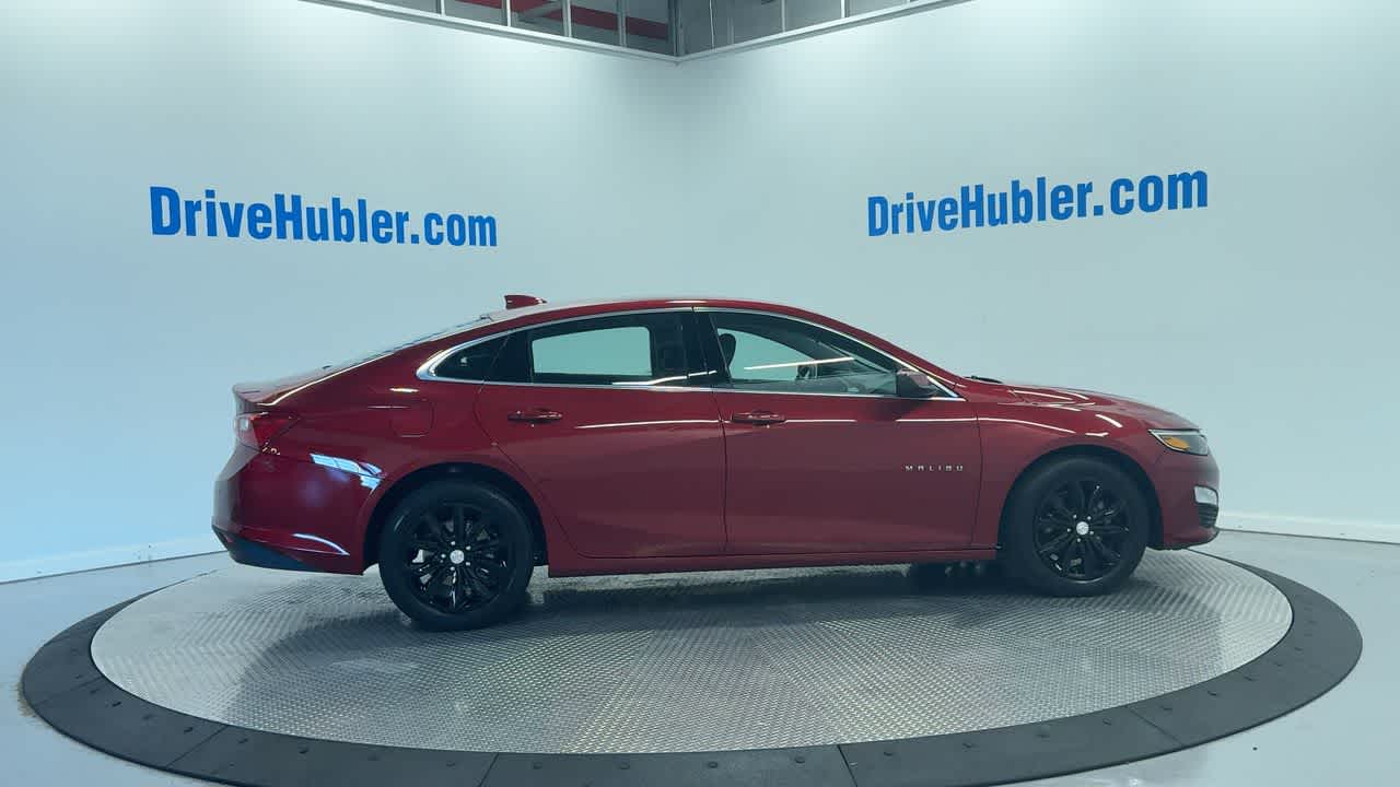 2024 Chevrolet Malibu 1LT photo 3