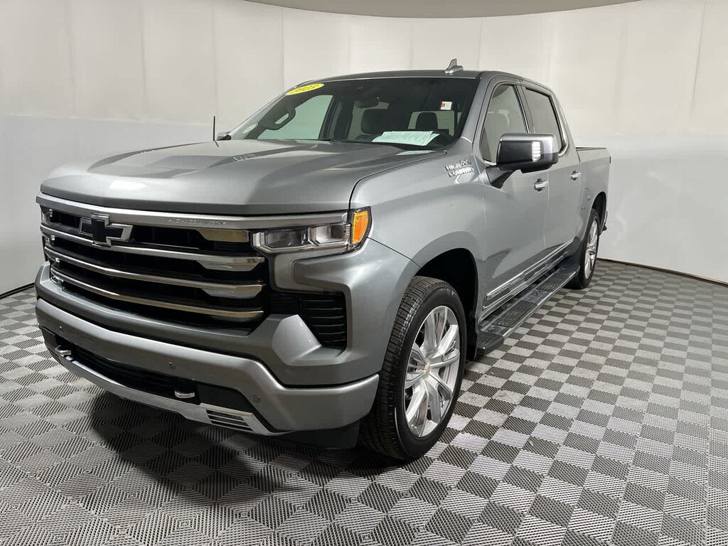 Used 2023 Chevrolet Silverado 1500 High Country 4WD Crew Cab 147 Truck Crew Cab