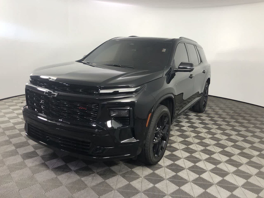 Used 2024 Chevrolet Traverse FWD RS SUV