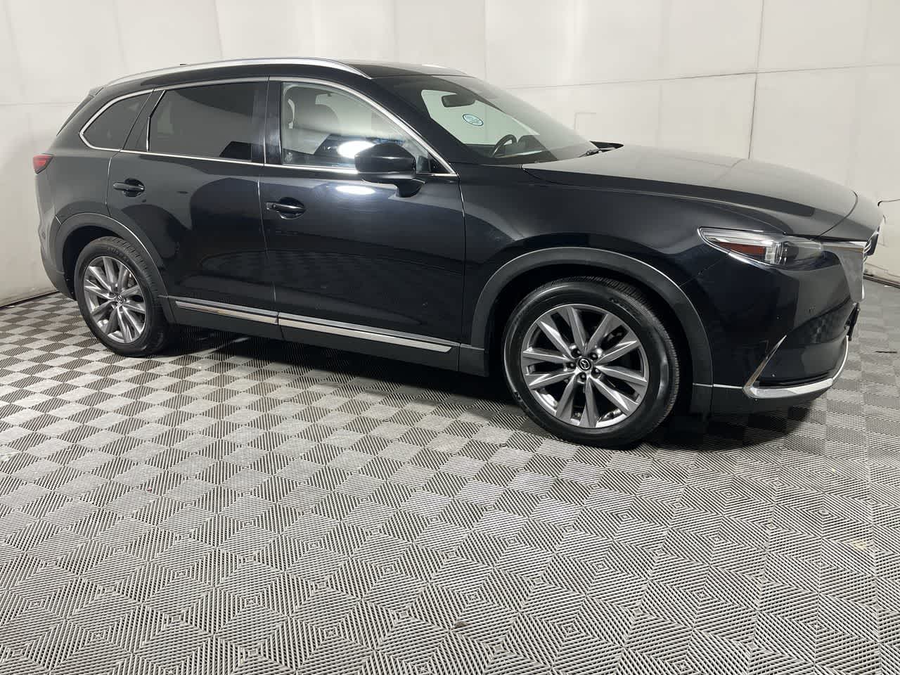 2023 Mazda CX-9 Grand Touring photo 2