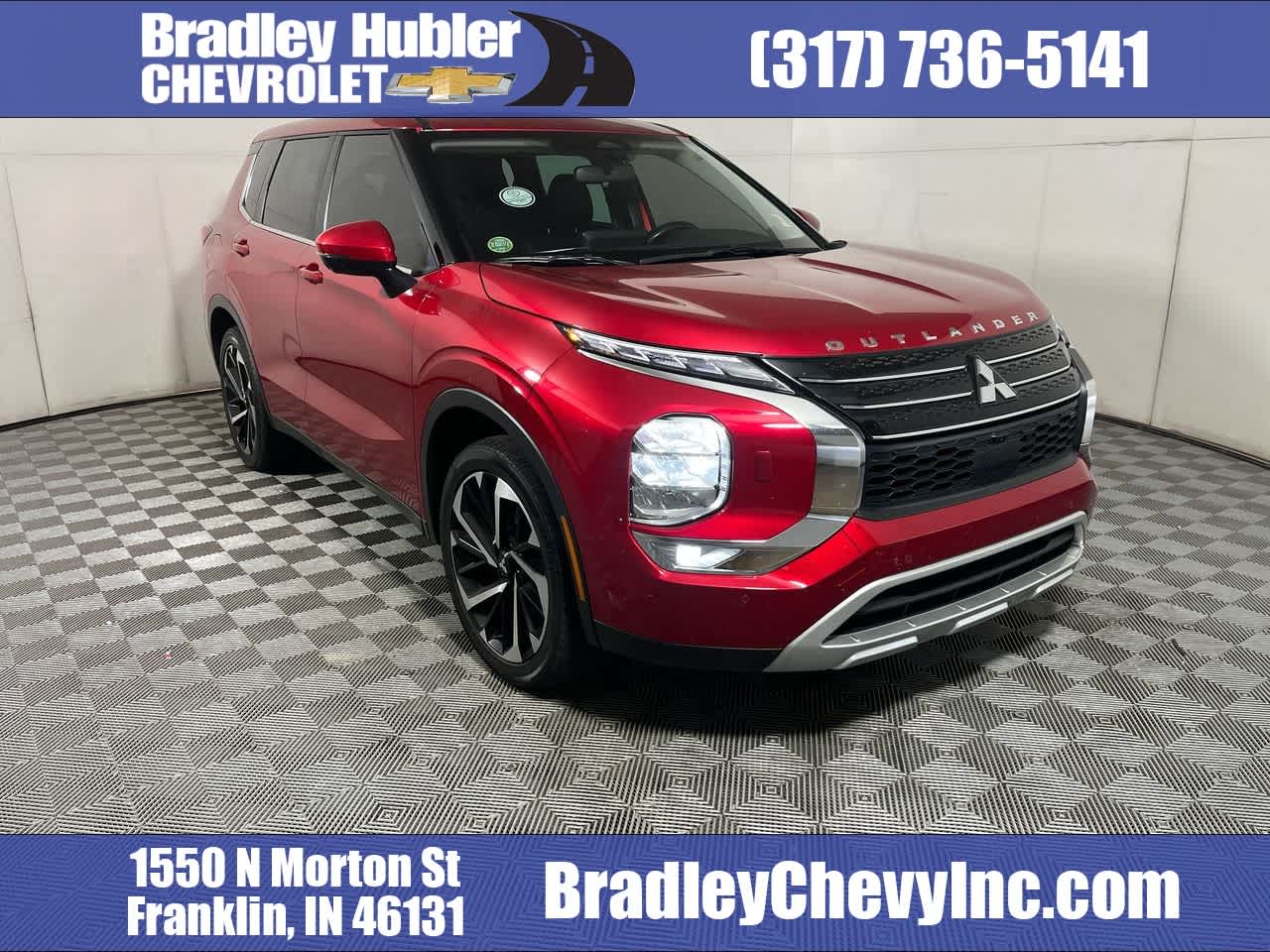 2023 Mitsubishi Outlander SE's photo