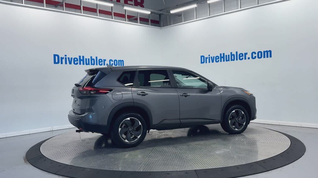 Used 2024 Nissan Rogue SV SUV