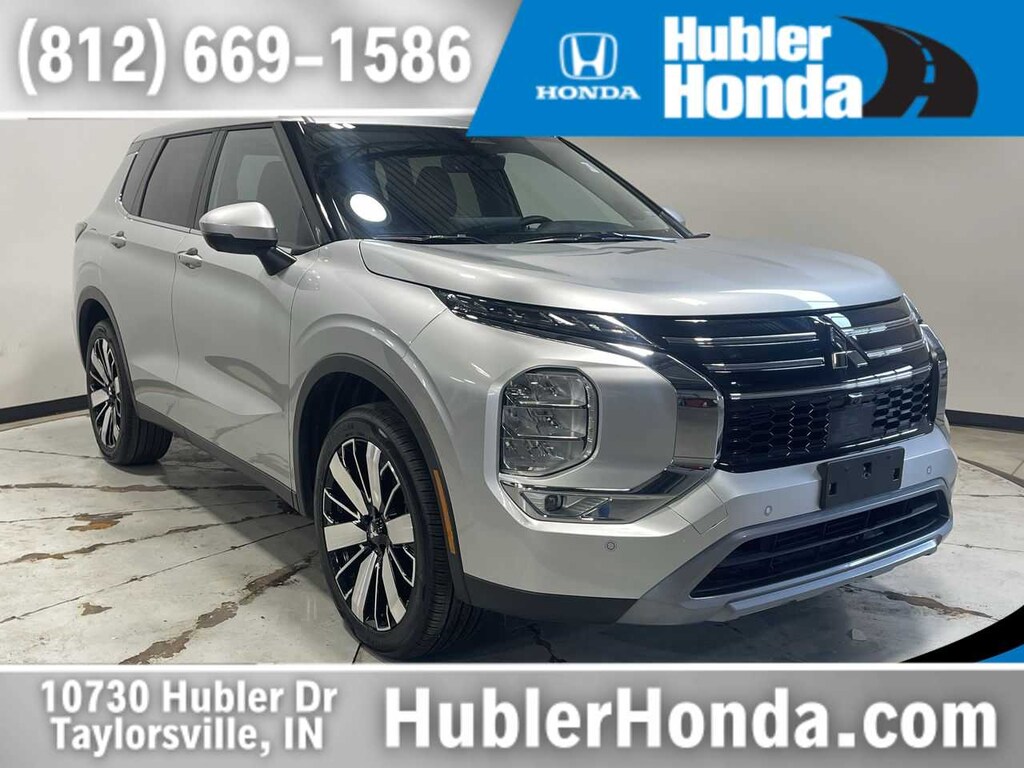 Used 2025 Mitsubishi Outlander SE SUV